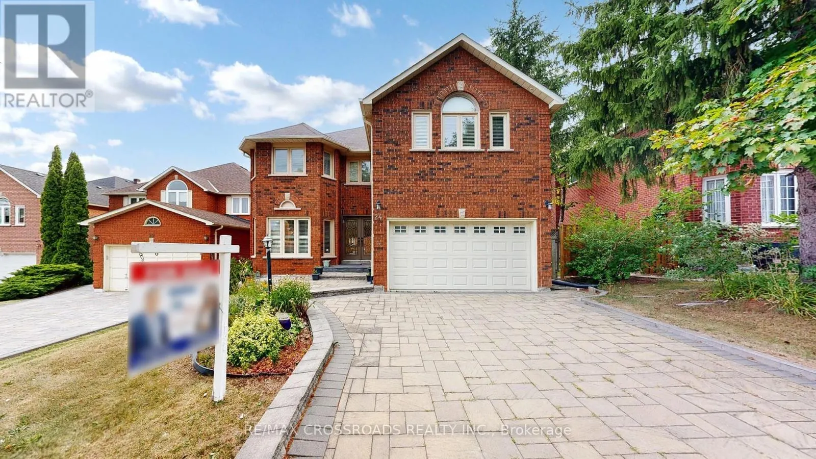 24 EDINBURGH DRIVE