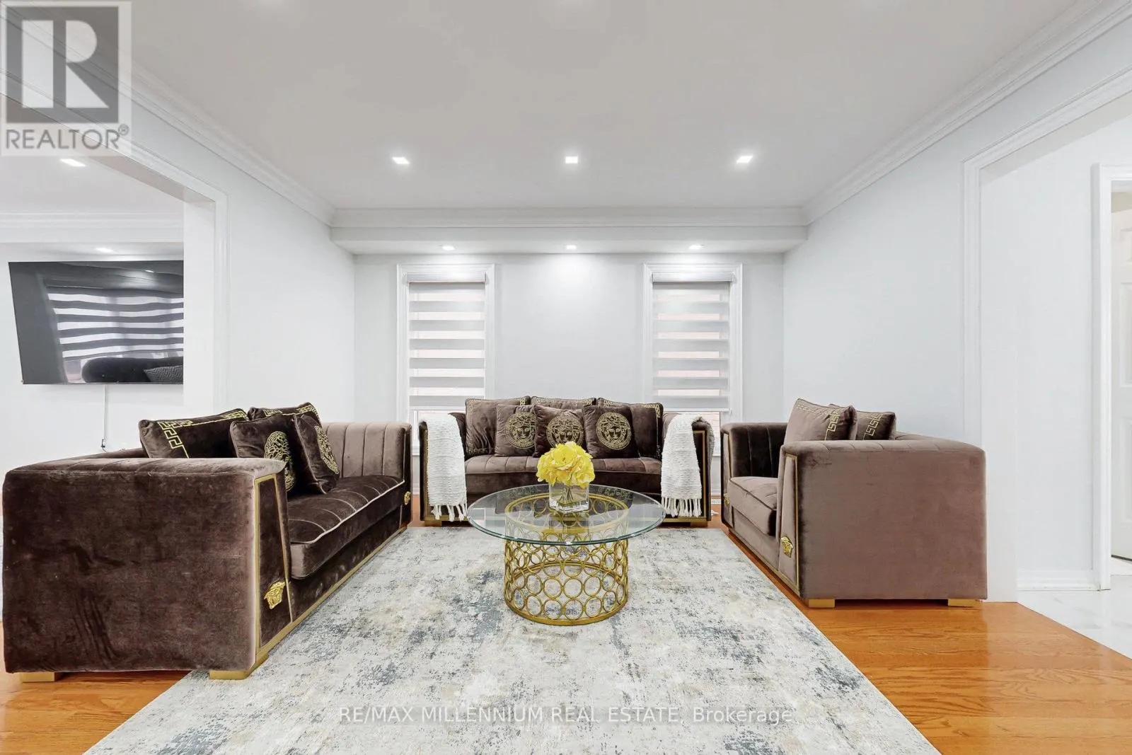 64 WILLIAMSON FAMILY HOLLOW