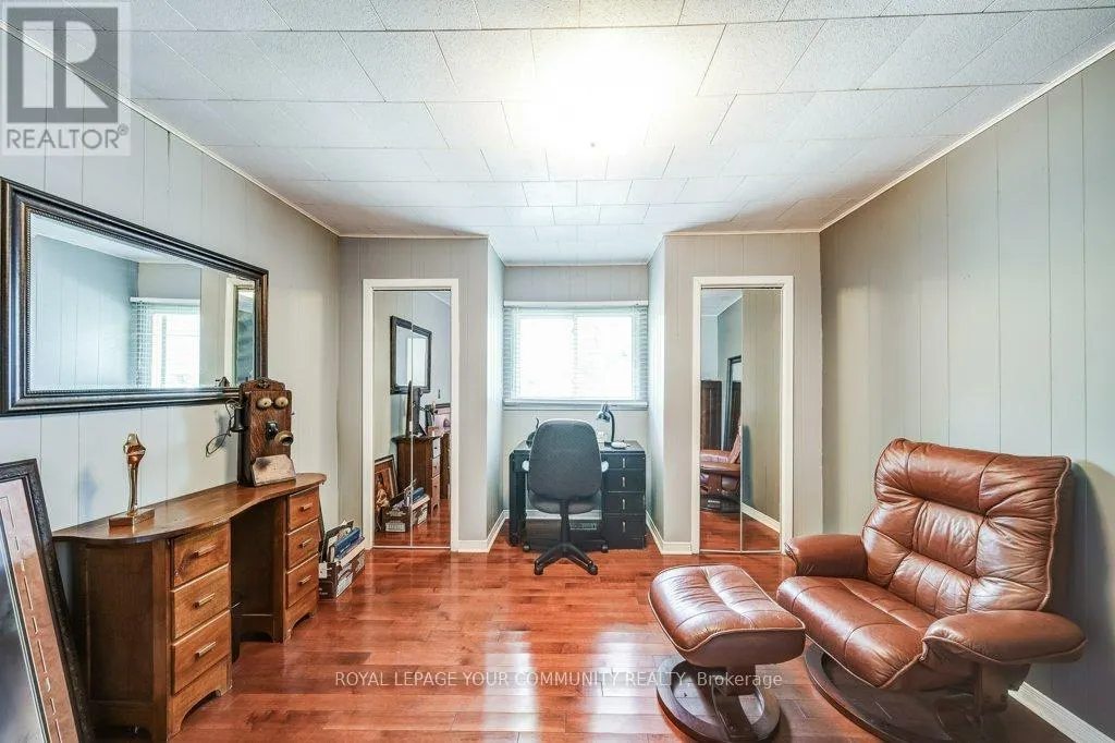 130 MOORES BEACH ROAD
