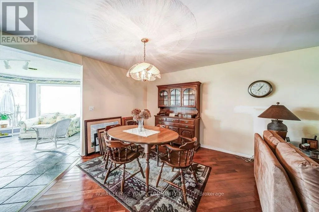 130 MOORES BEACH ROAD