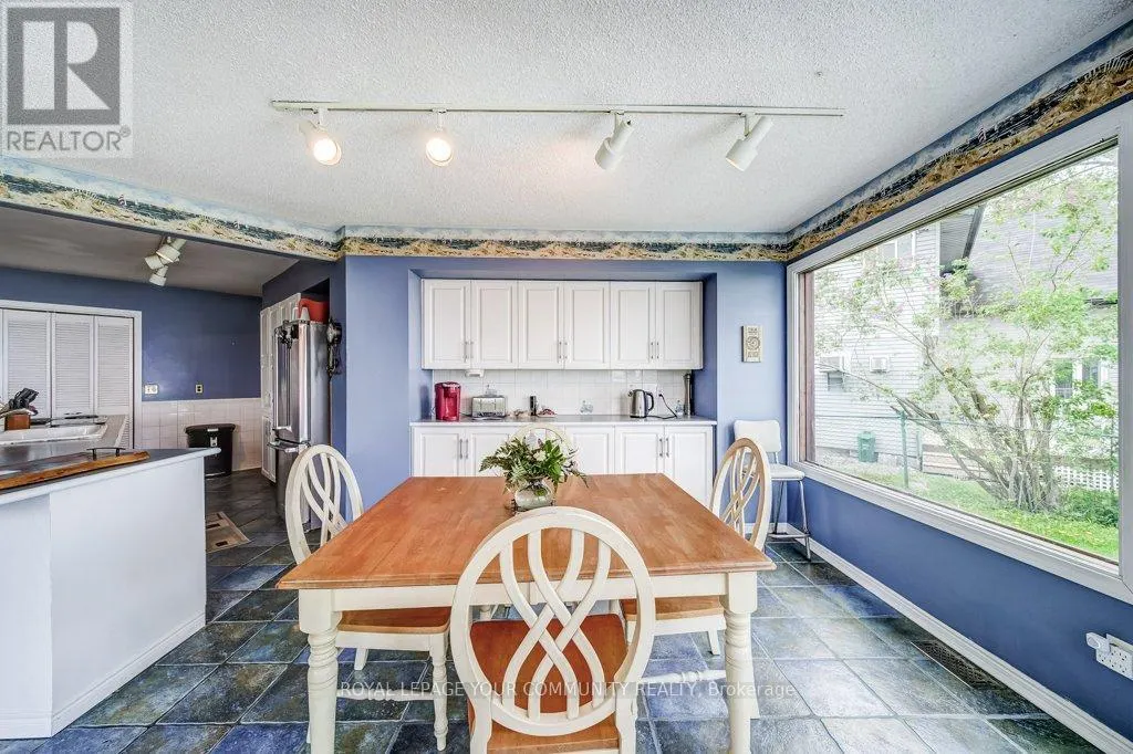 130 MOORES BEACH ROAD