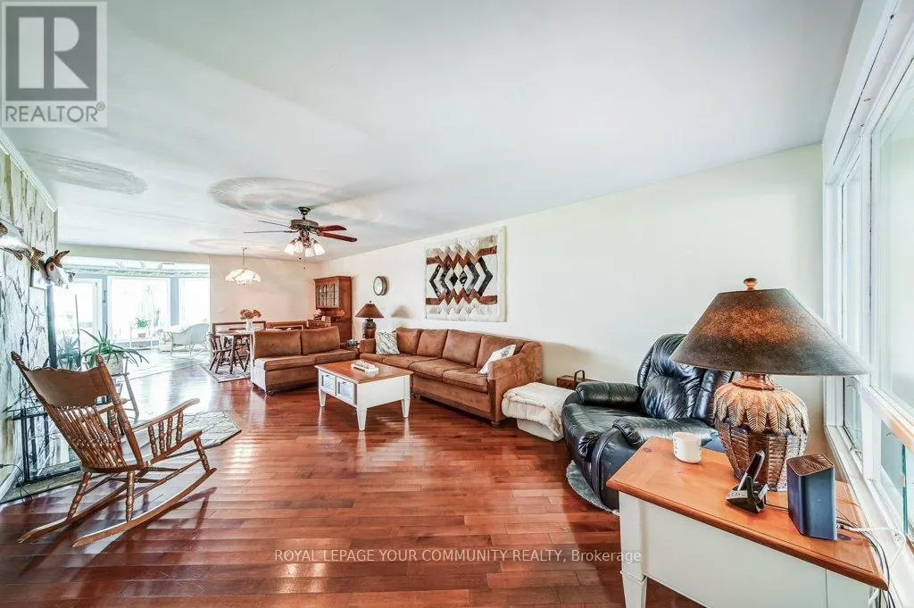 130 MOORES BEACH ROAD