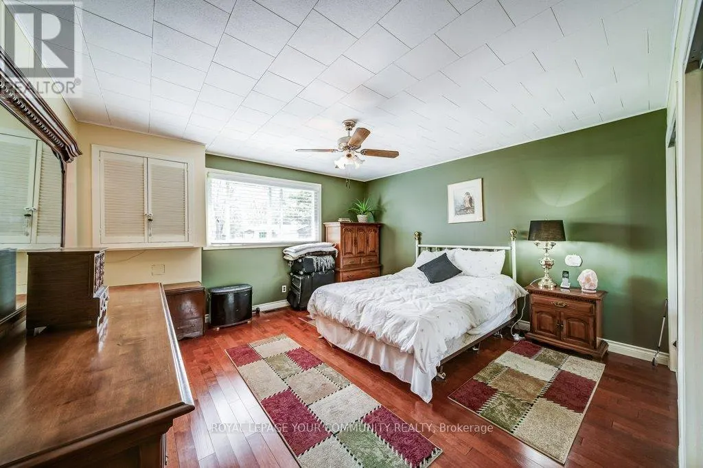 130 MOORES BEACH ROAD