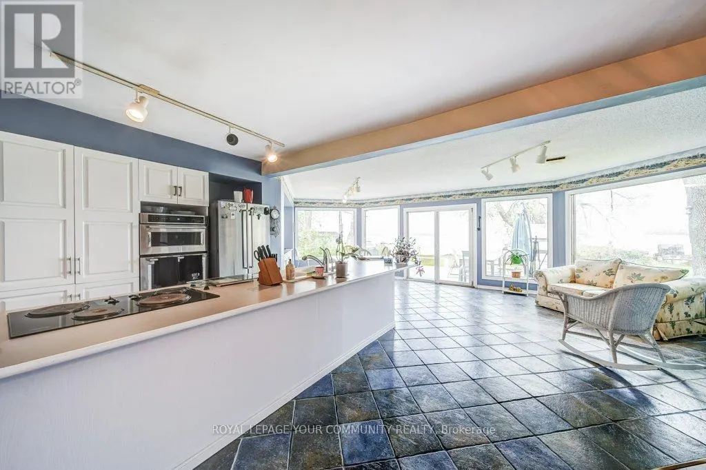 130 MOORES BEACH ROAD