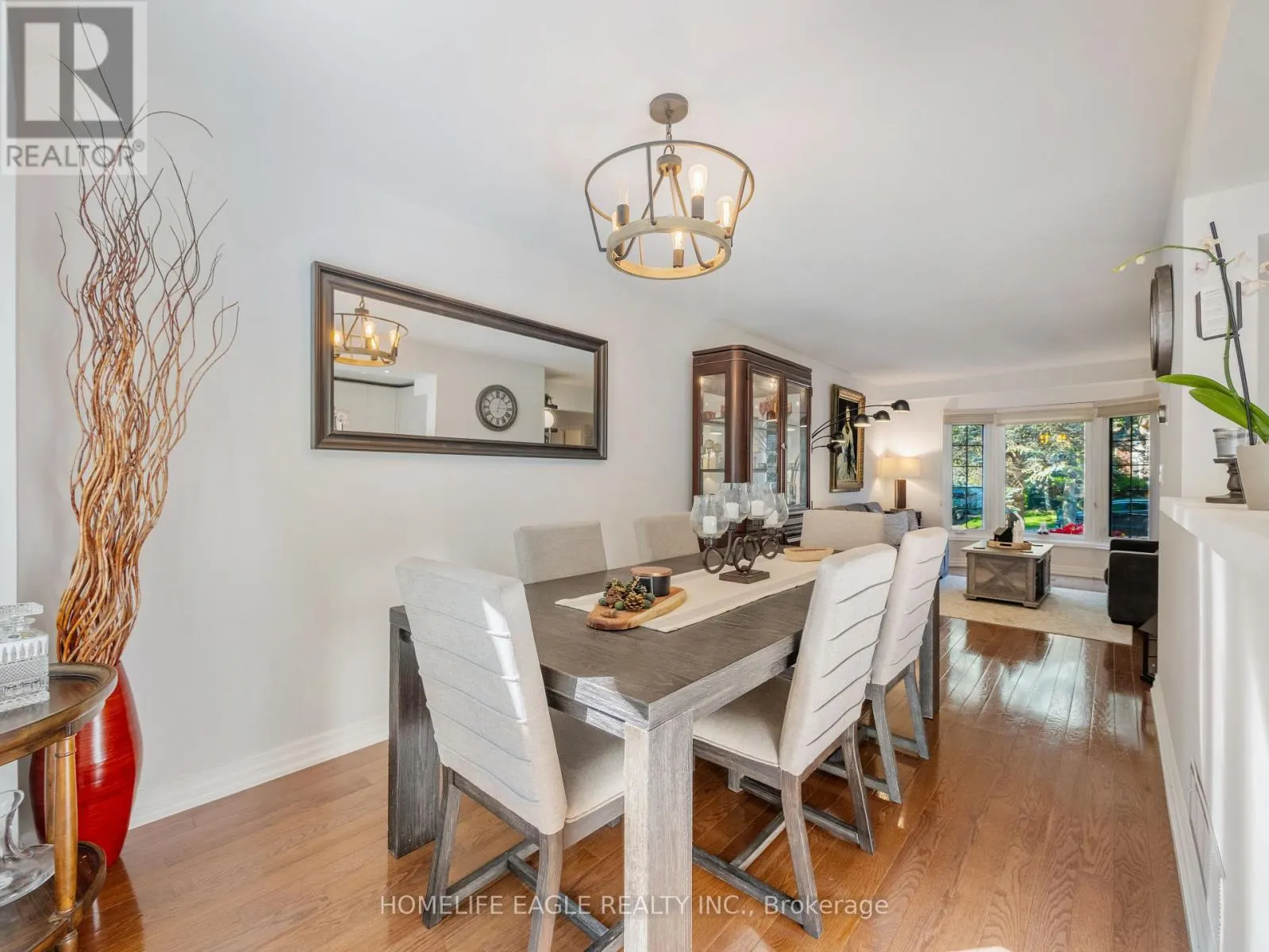 30 MOFFAT CRESCENT