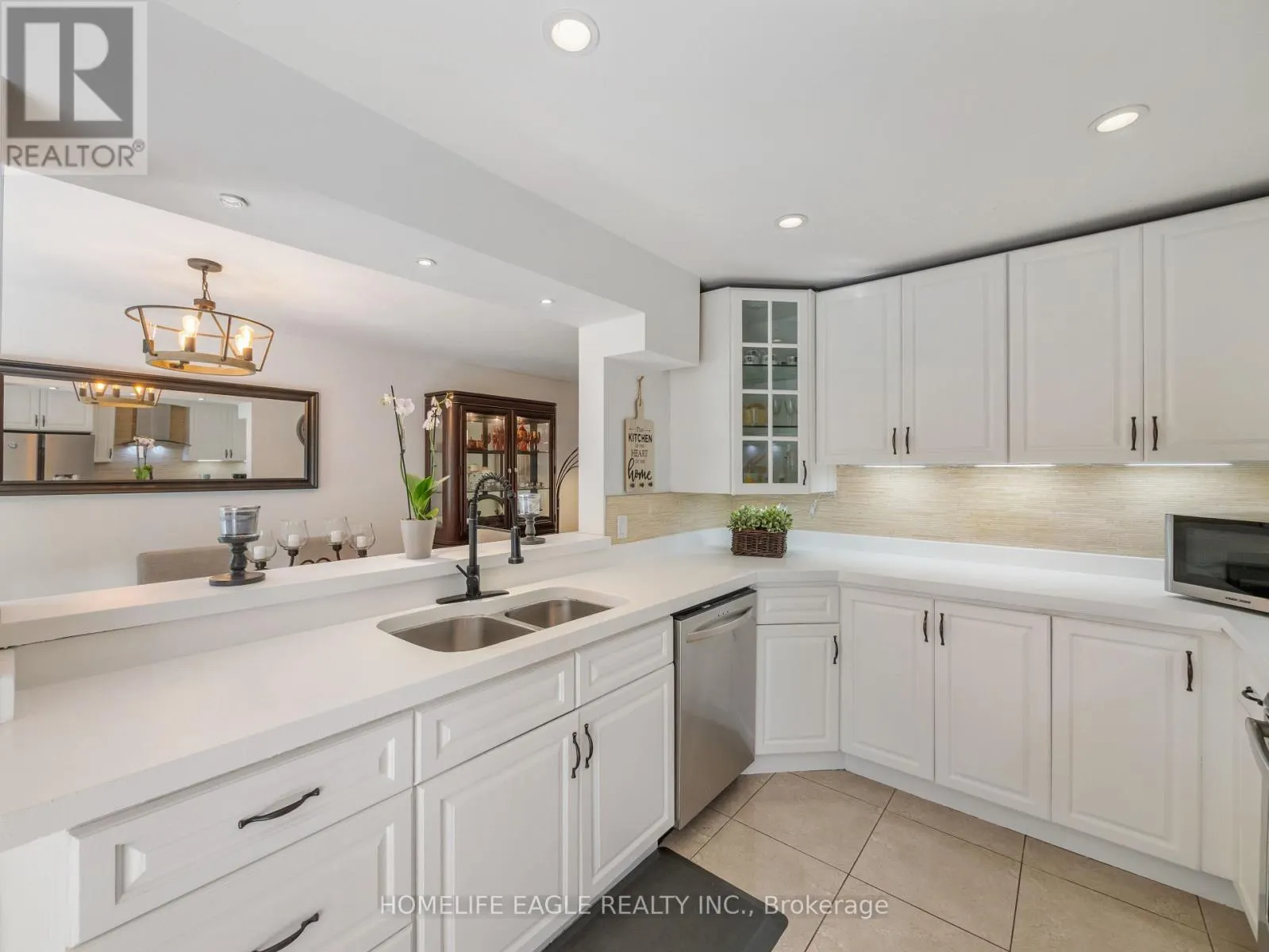30 MOFFAT CRESCENT