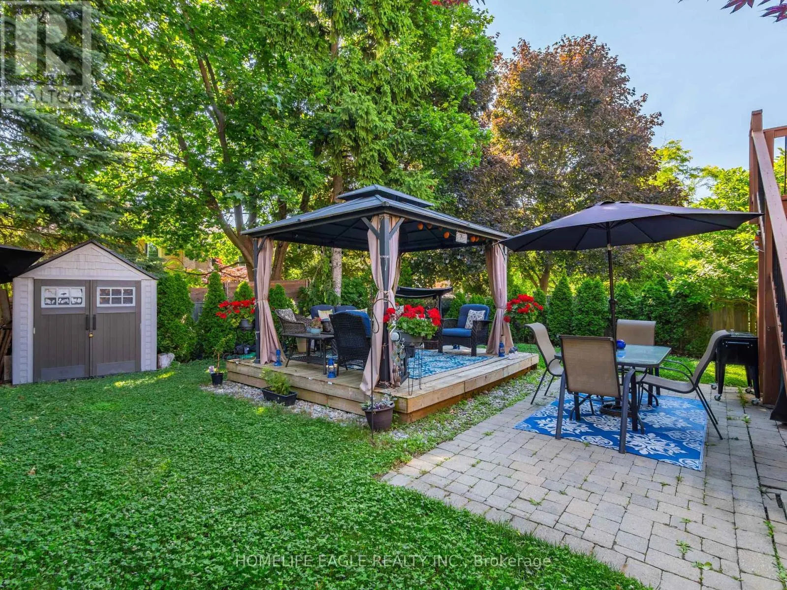 30 MOFFAT CRESCENT