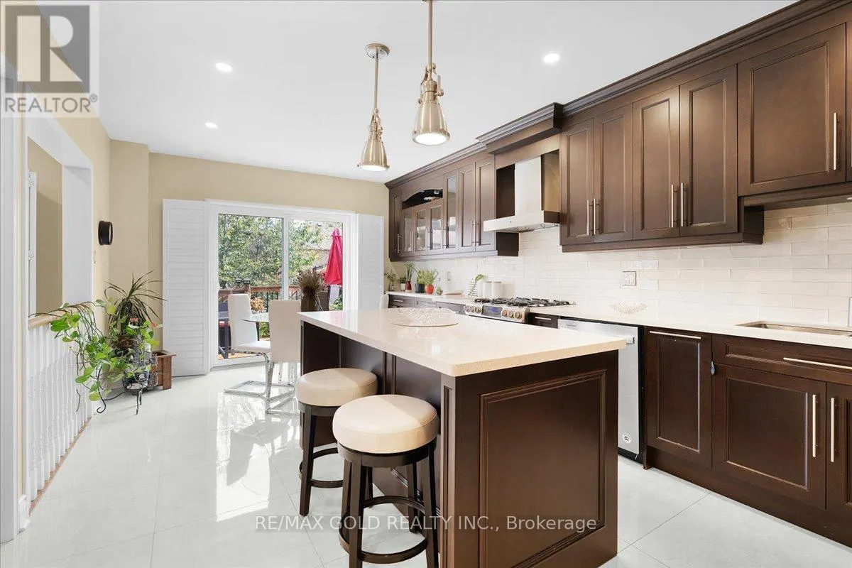9 RED ROCK DRIVE