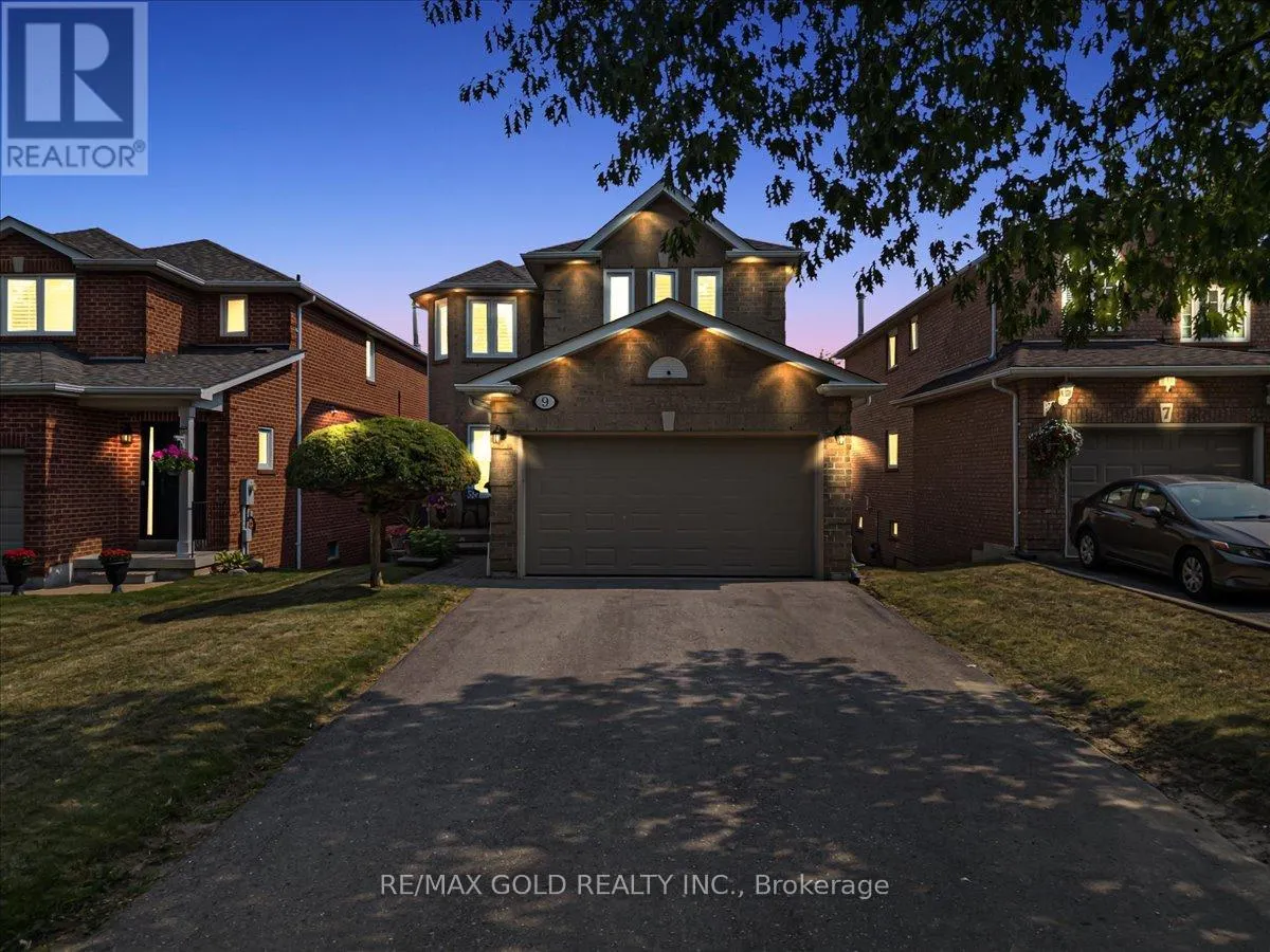 9 RED ROCK DRIVE