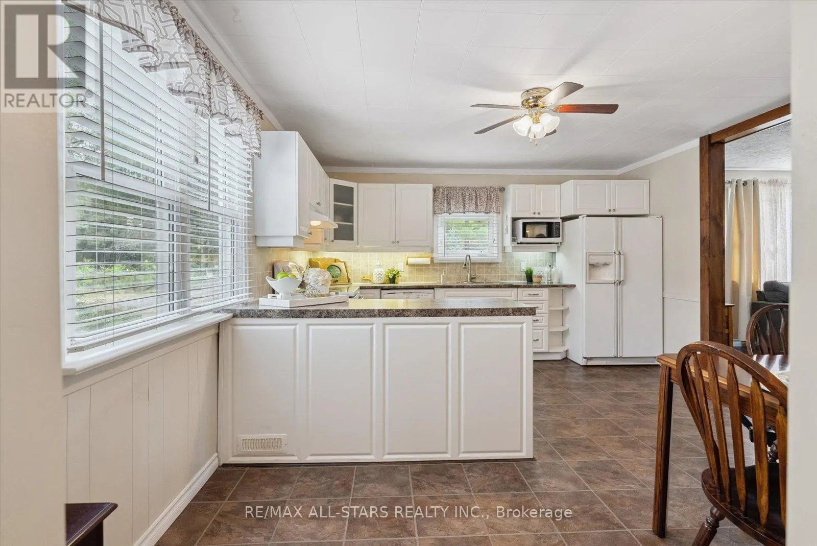 32805 THORAH SIDE ROAD
