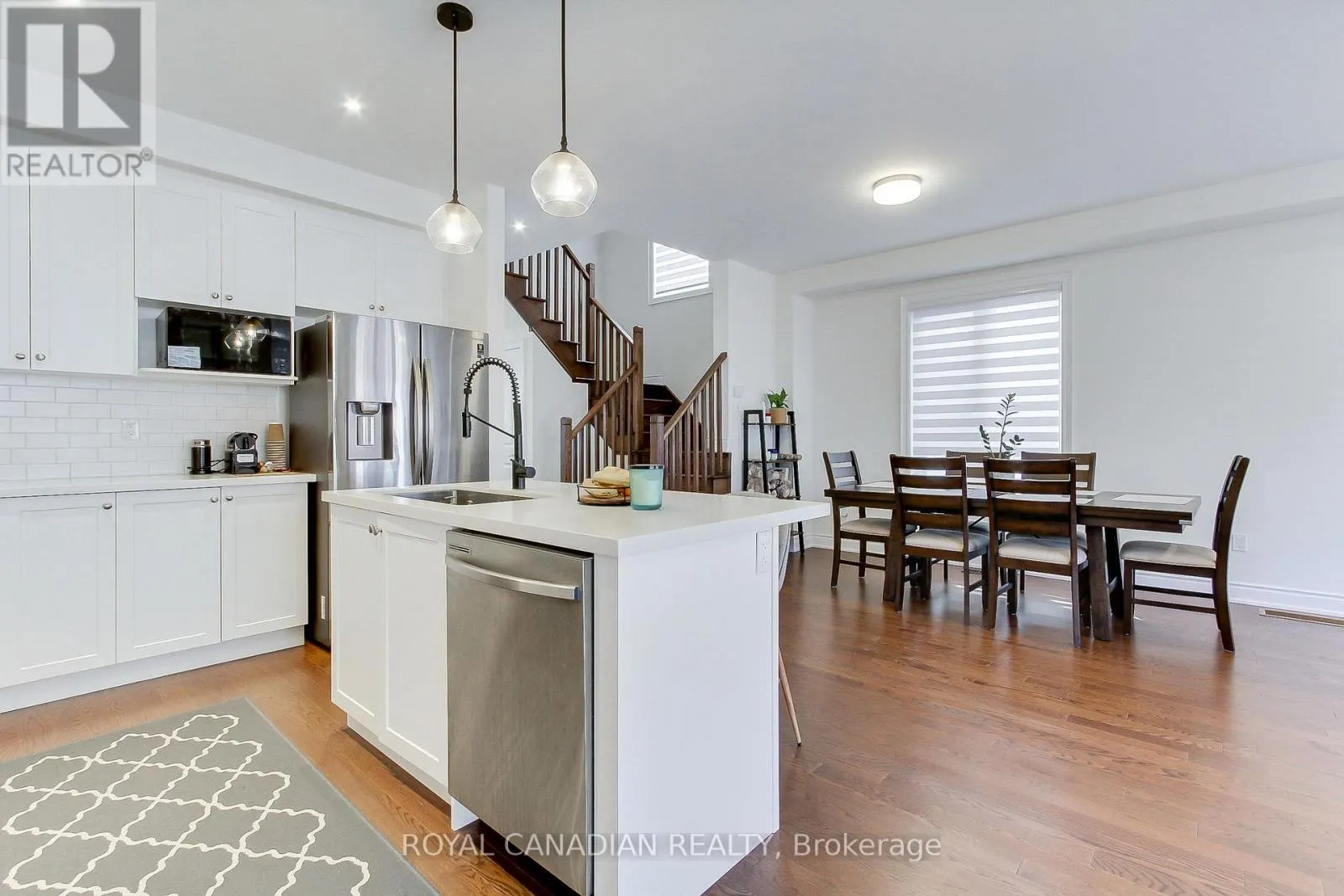 1404 BLACKMORE STREET