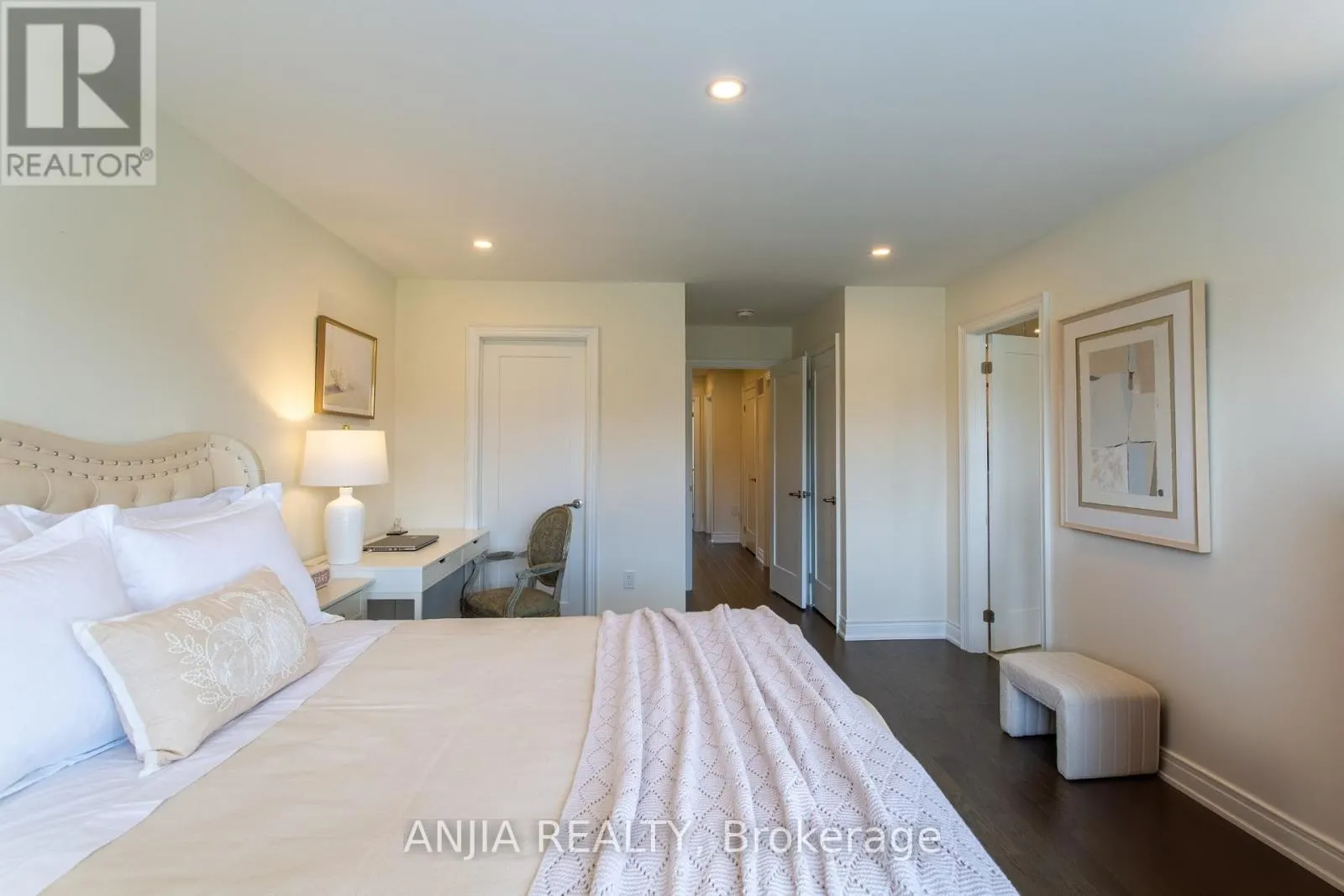 9 MACE AVENUE