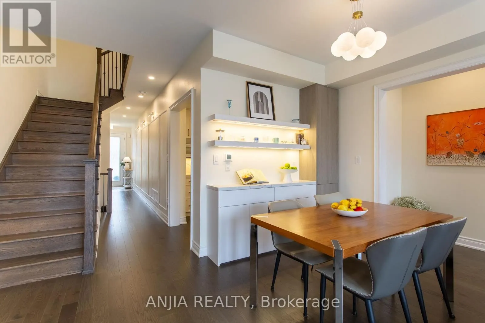 9 MACE AVENUE