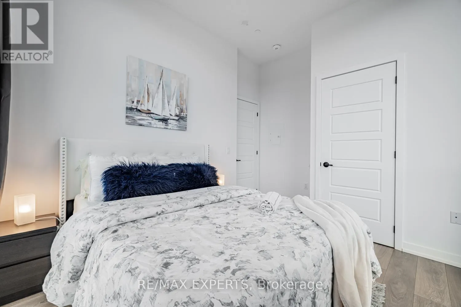 105 - 415 SEA RAY AVENUE