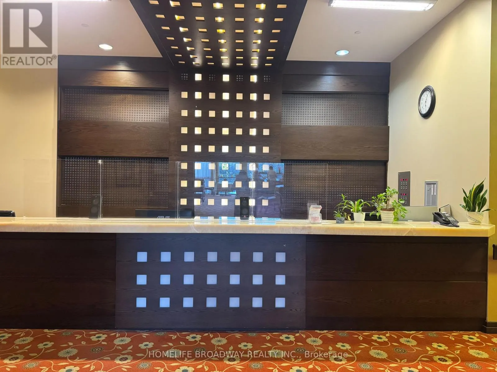 A1103 - 11211 YONGE STREET