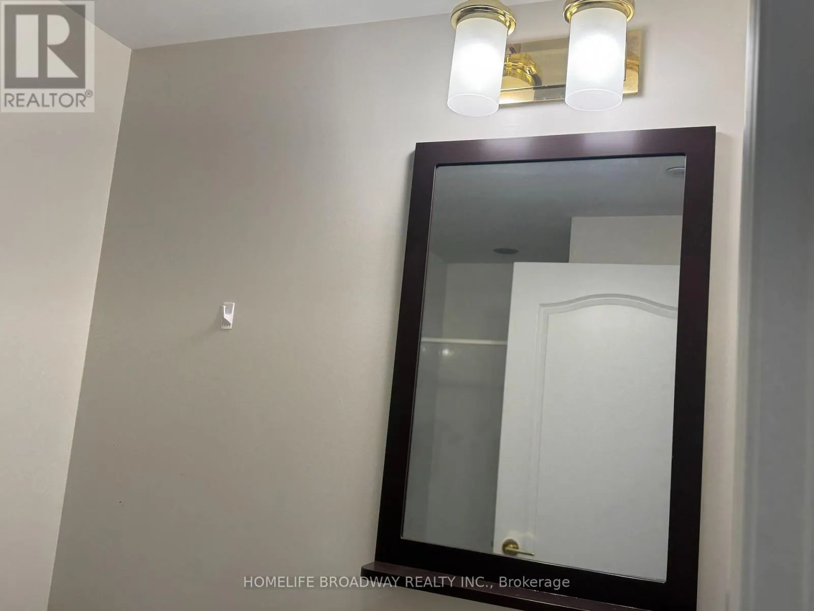A1103 - 11211 YONGE STREET