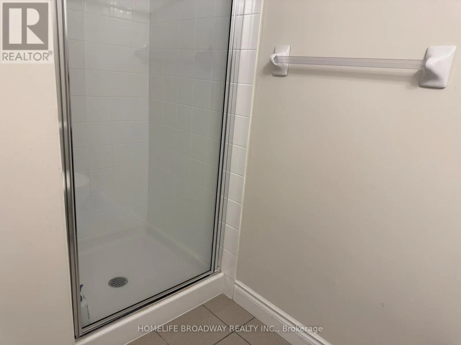 A1103 - 11211 YONGE STREET