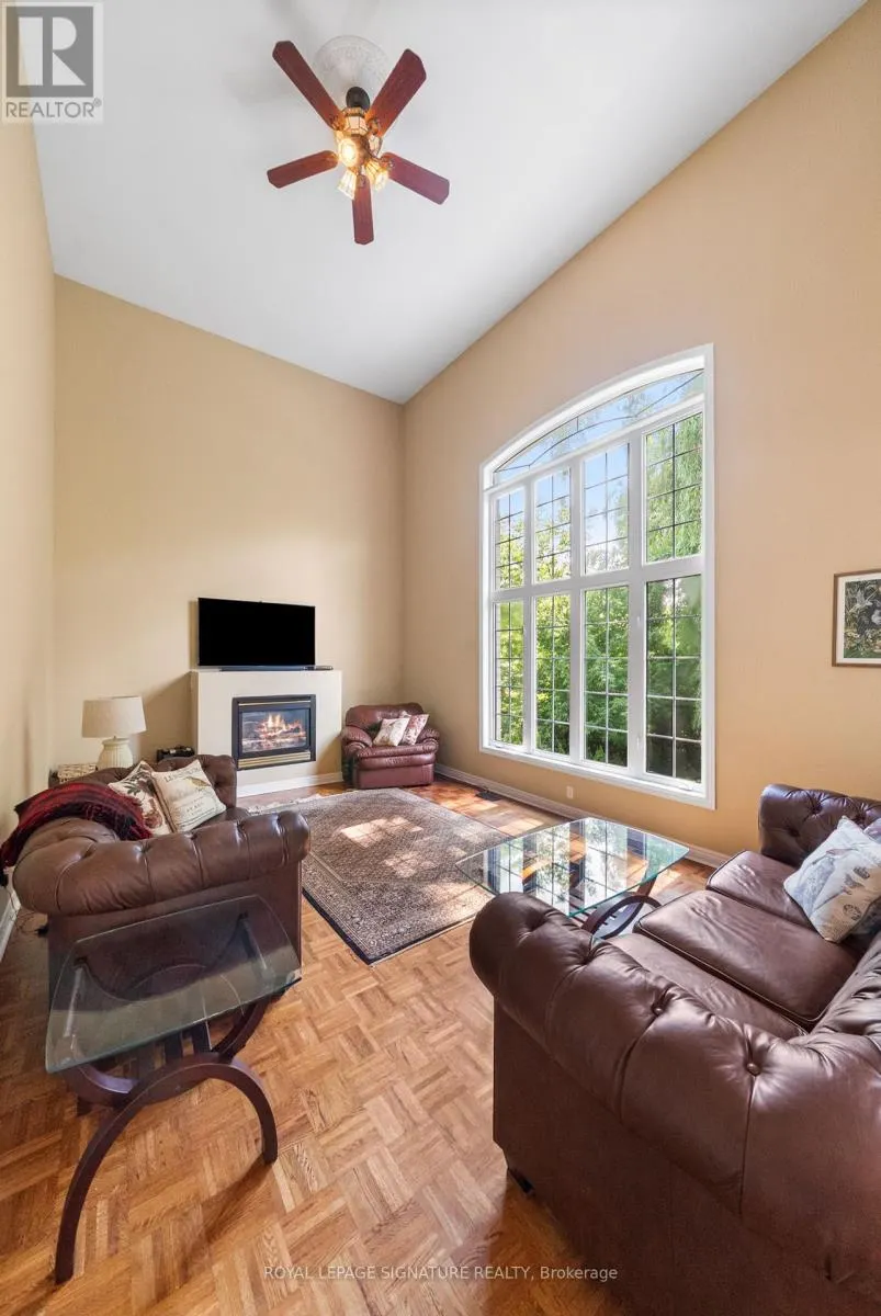 3 LINDA MARGARET CRESCENT