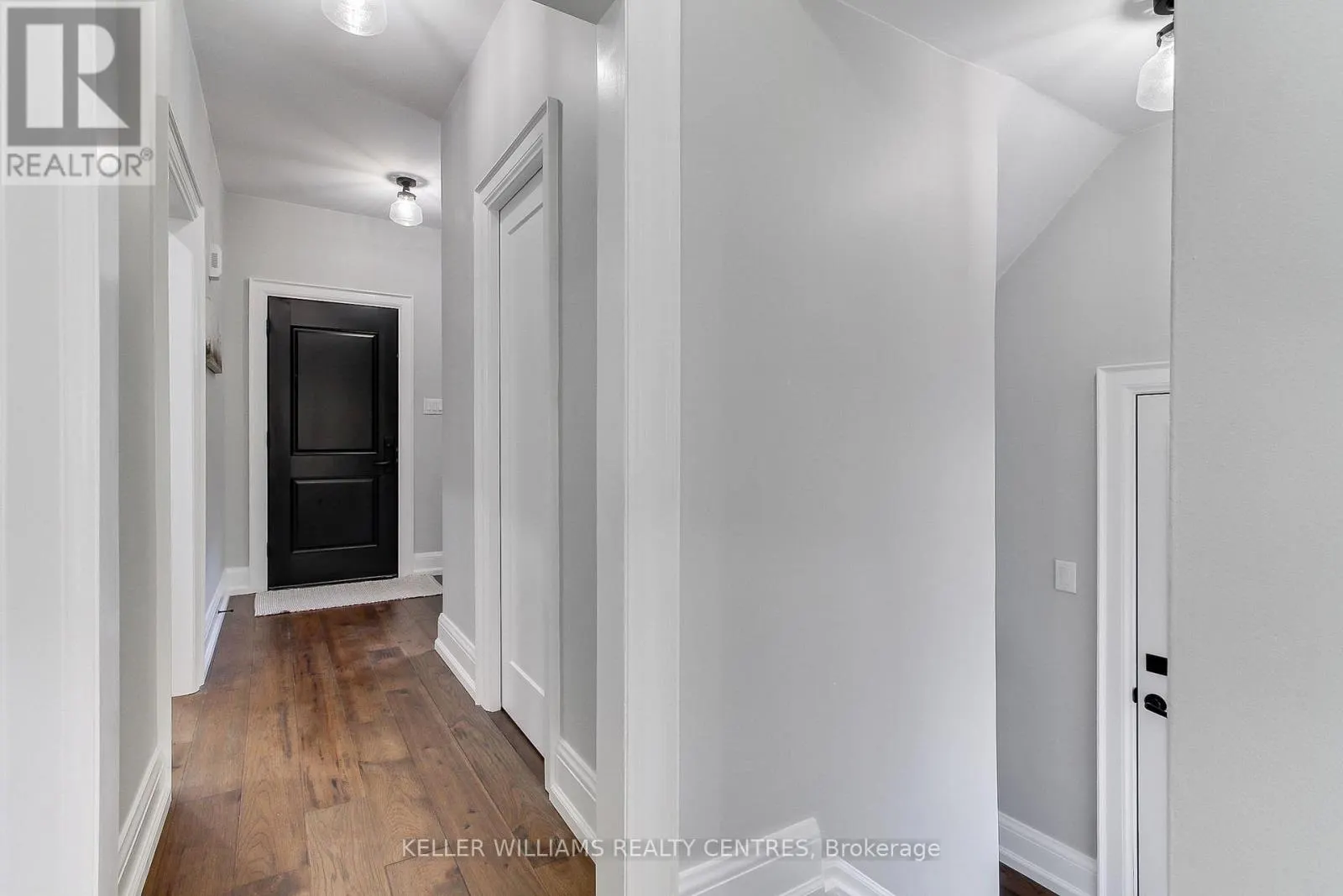 379 PARK AVENUE