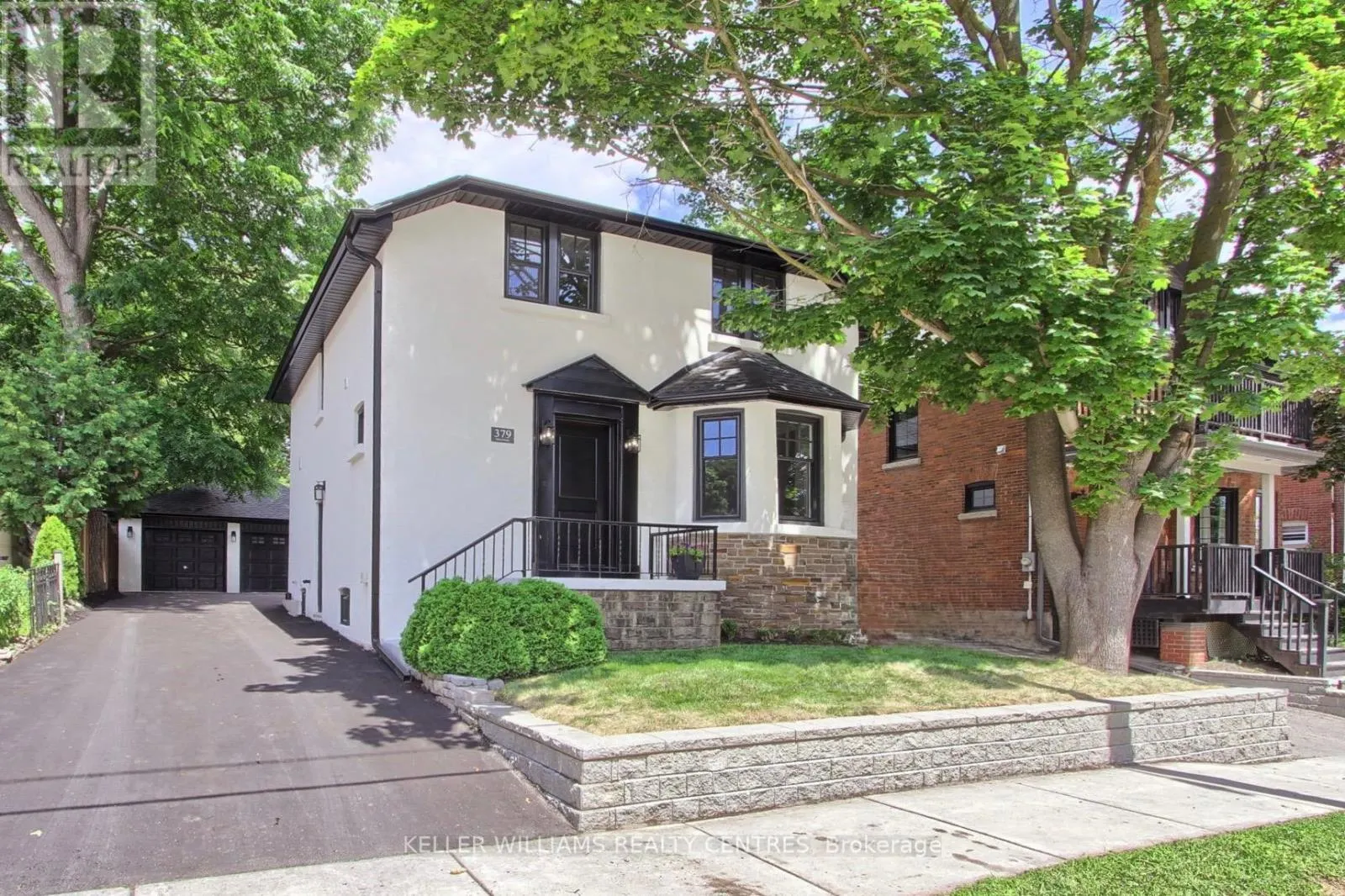 379 PARK AVENUE