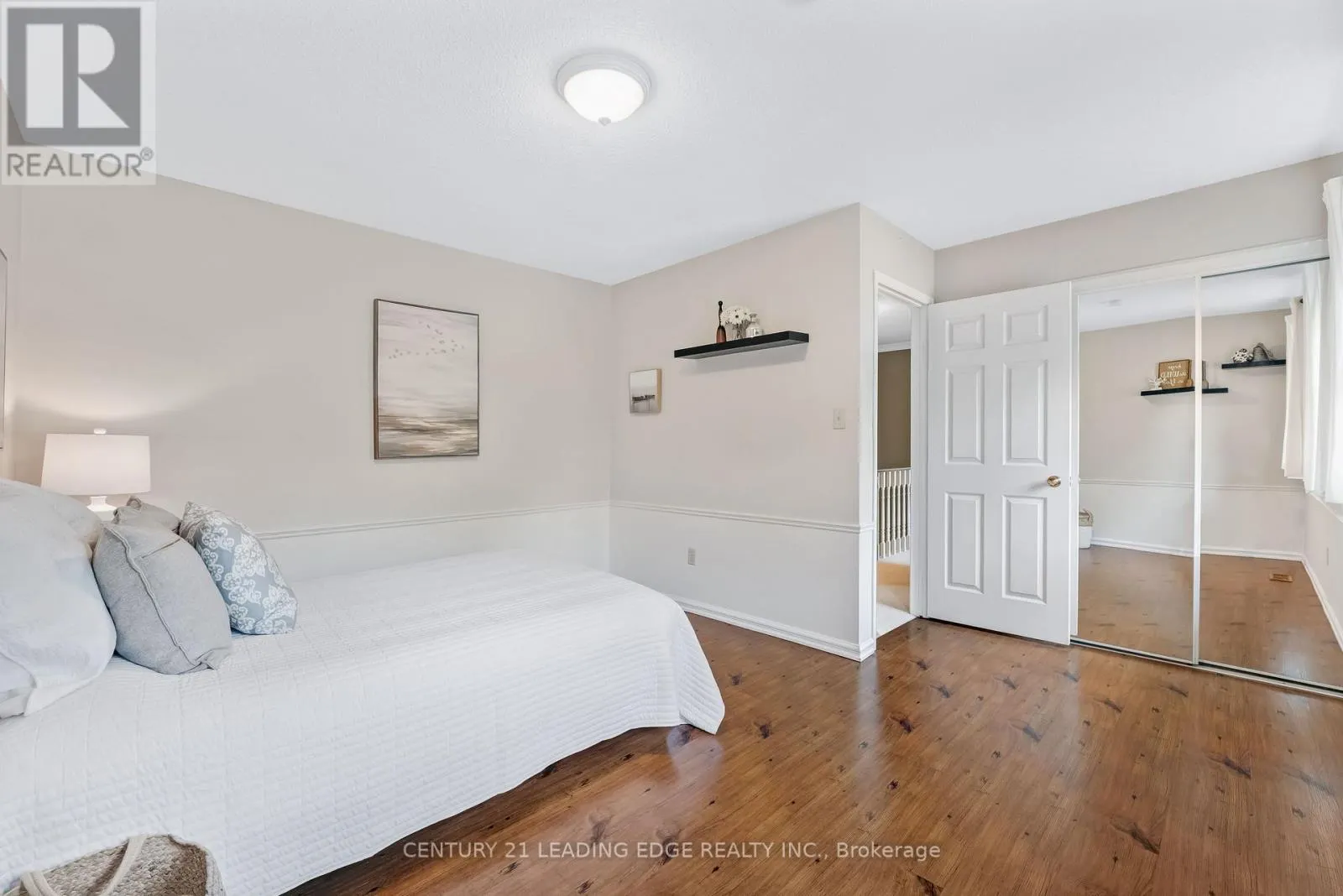40 BIRCHARD BOULEVARD