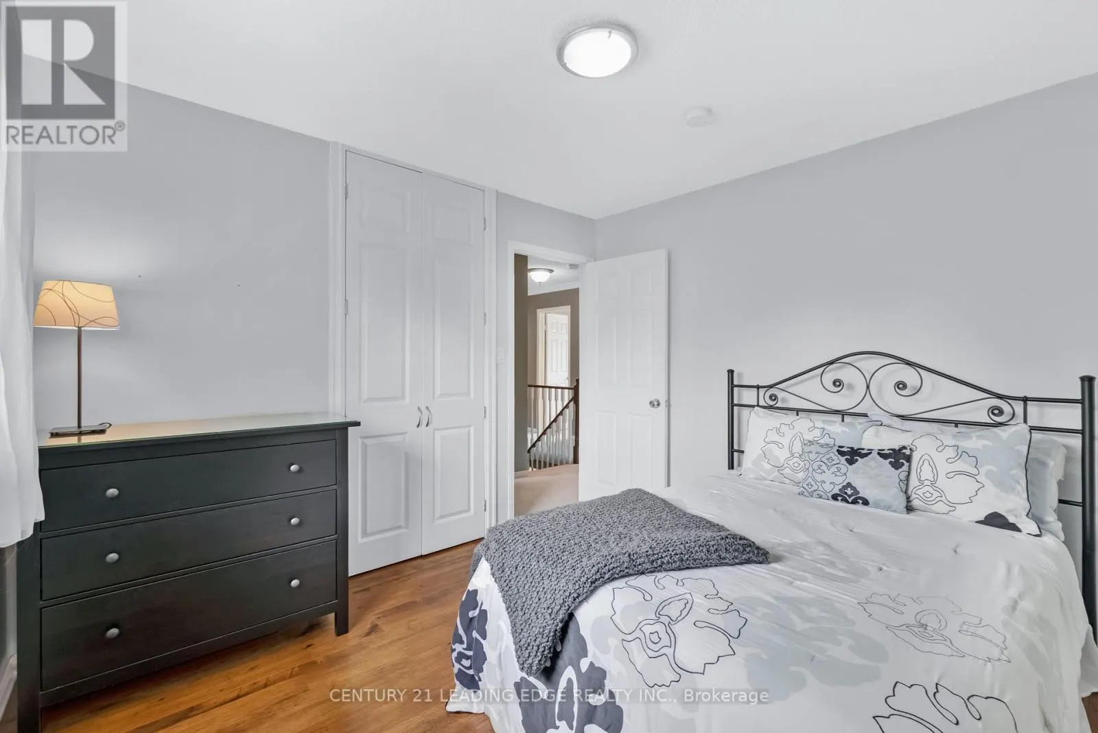 40 BIRCHARD BOULEVARD