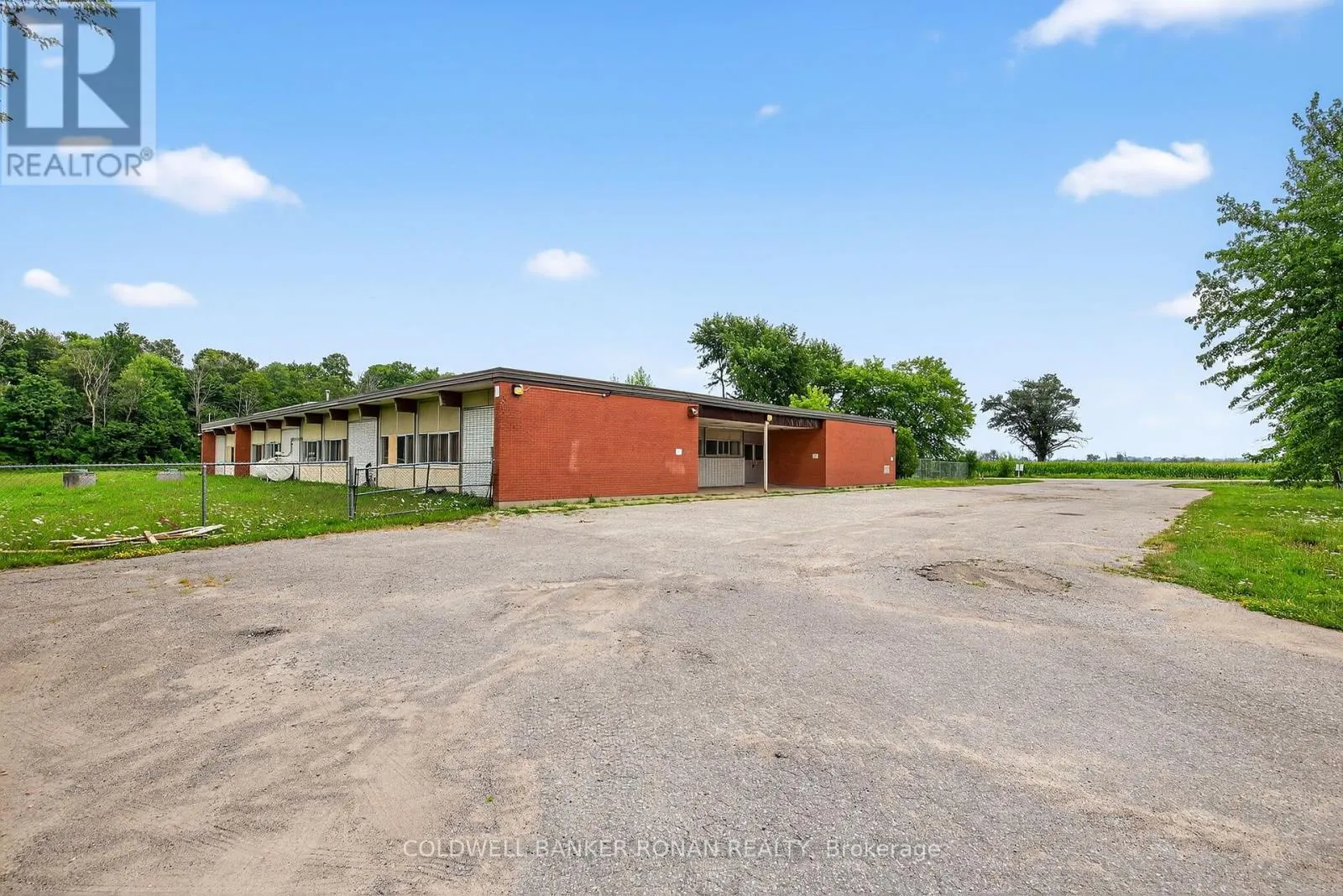 4063 10TH SIDE ROAD