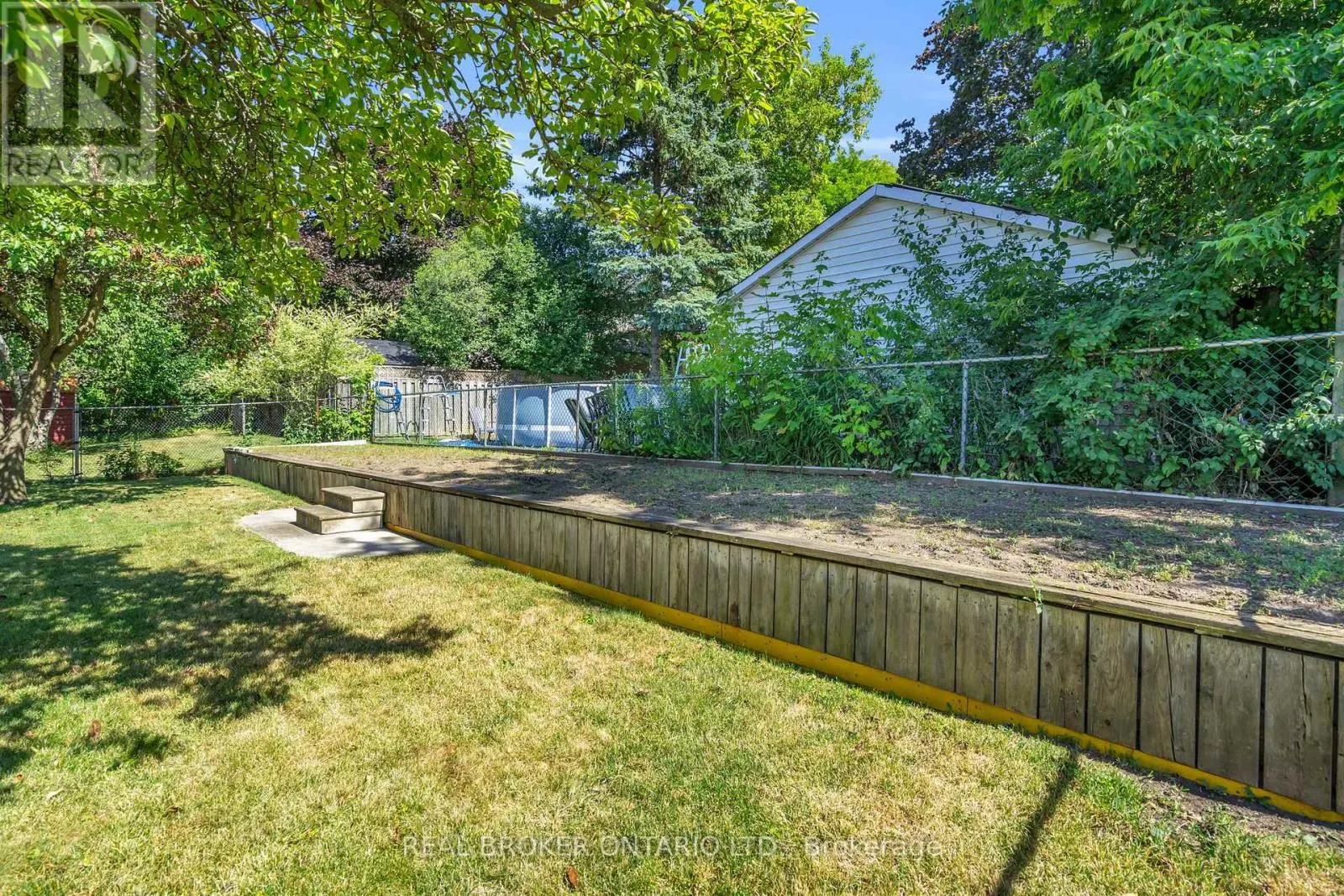 394 ALLGOOD STREET