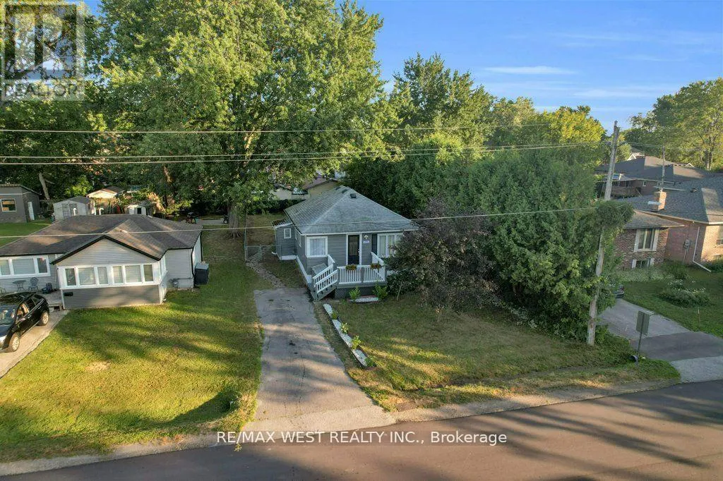 275 PINE BEACH DRIVE