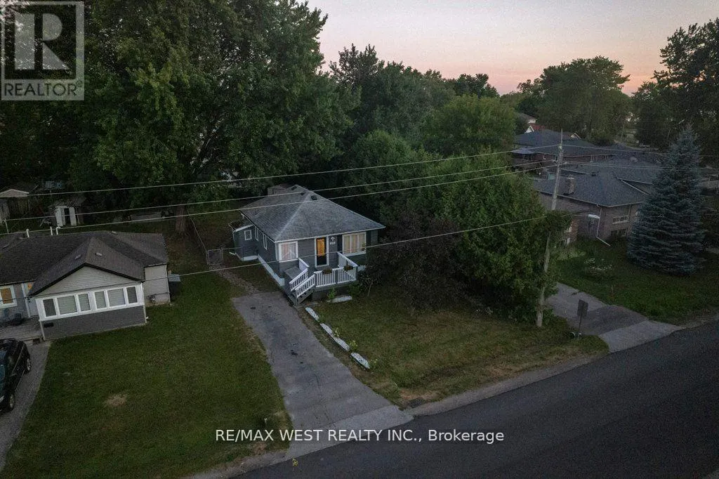 275 PINE BEACH DRIVE