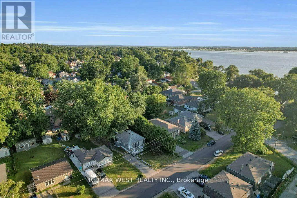275 PINE BEACH DRIVE
