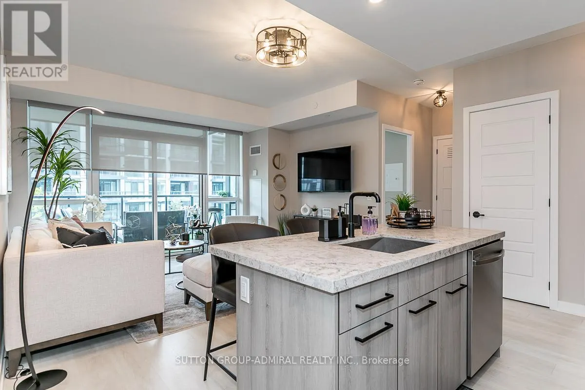 221 - 415 SEA RAY AVENUE