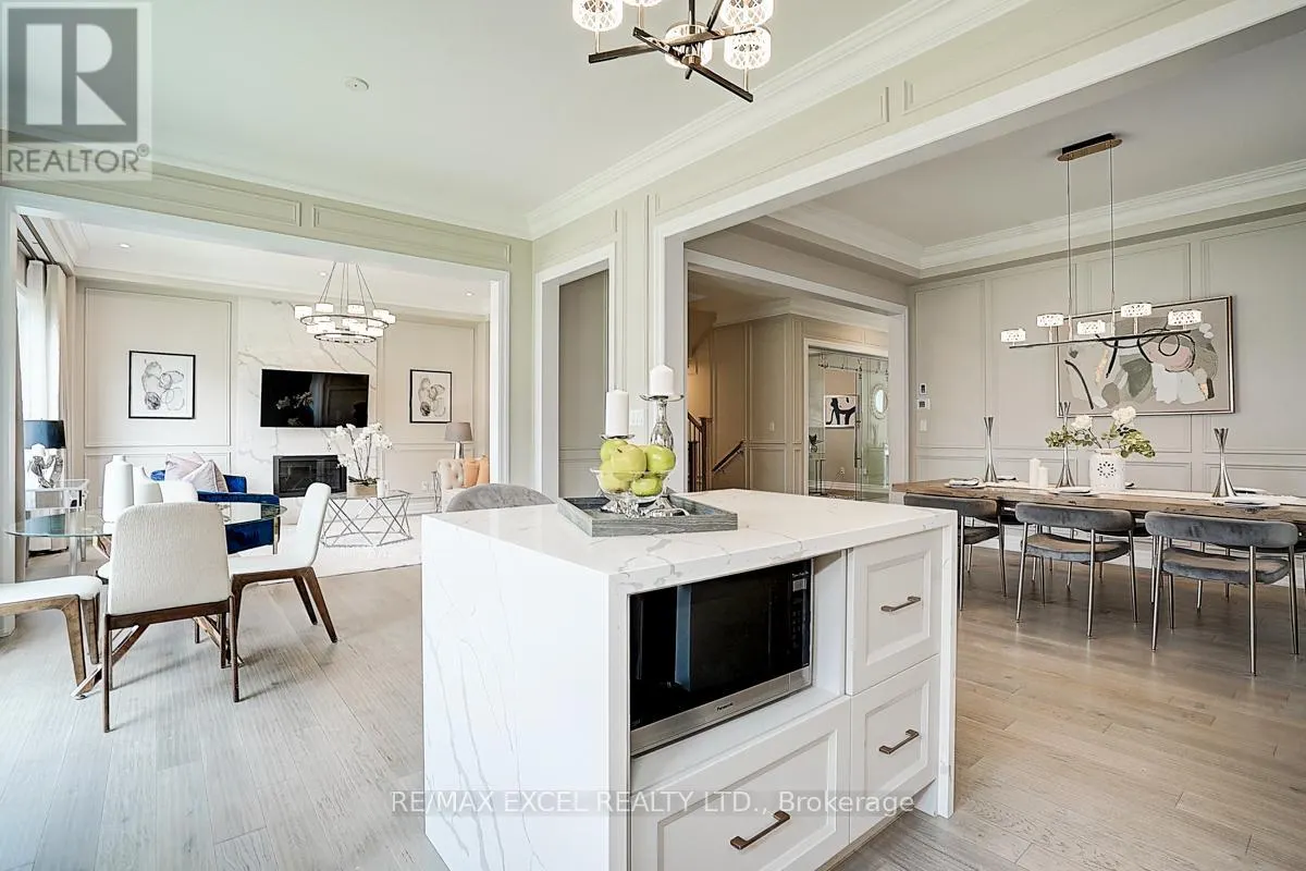137 PINE HILL CRESCENT
