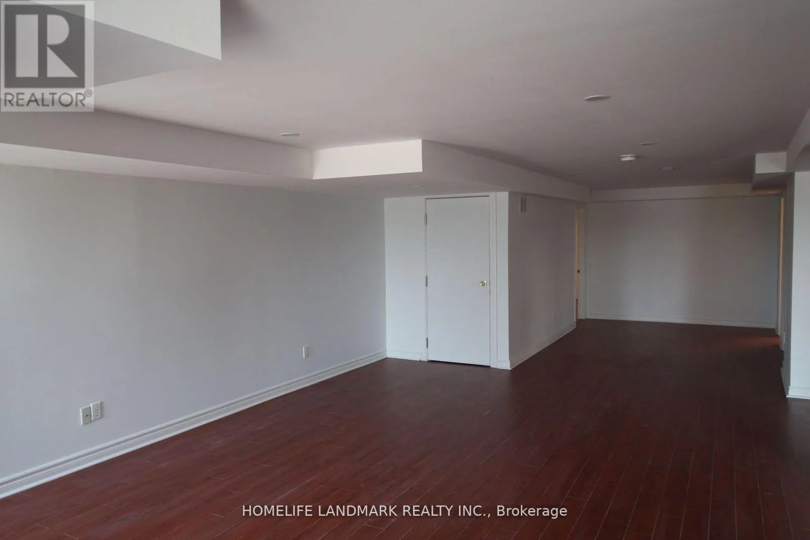 2 - 24 OLD FIELD CRESCENT