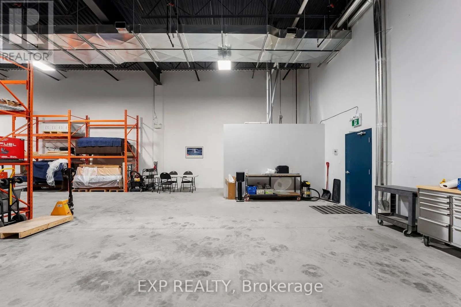 #7 #8 - 155 MOSTAR STREET
