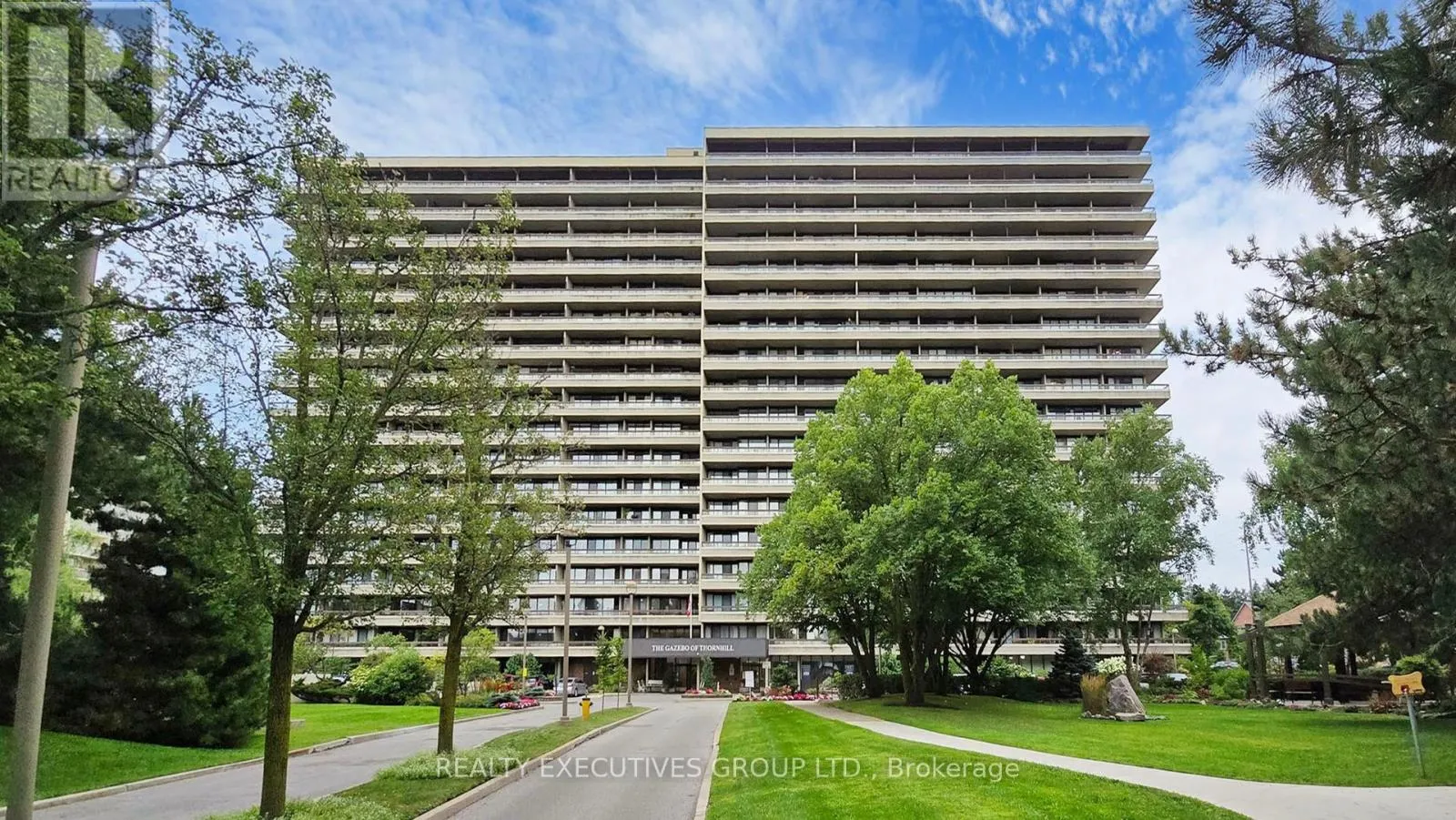 104 - 8111 YONGE STREET