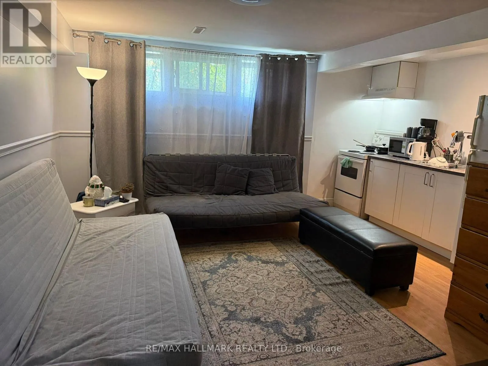 BSMT - 24 HILLVIEW DRIVE