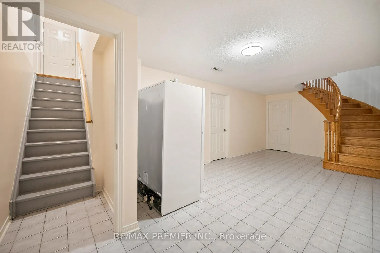 258 MAPES AVENUE
