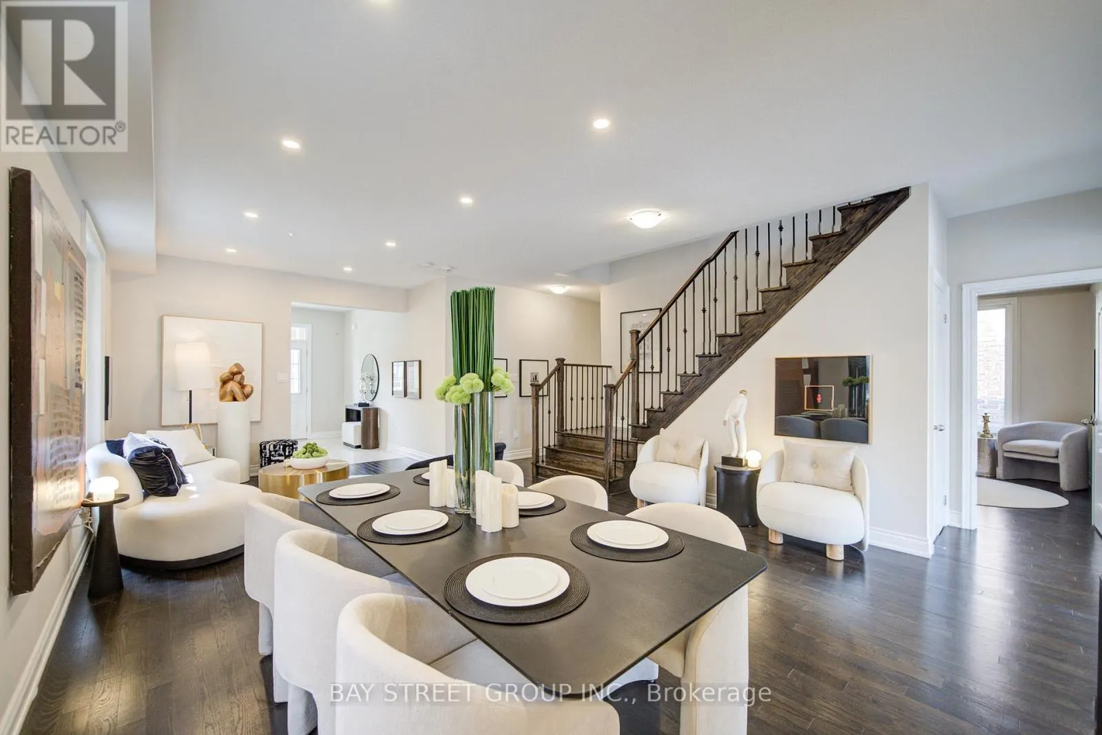 7 YARROW LANE