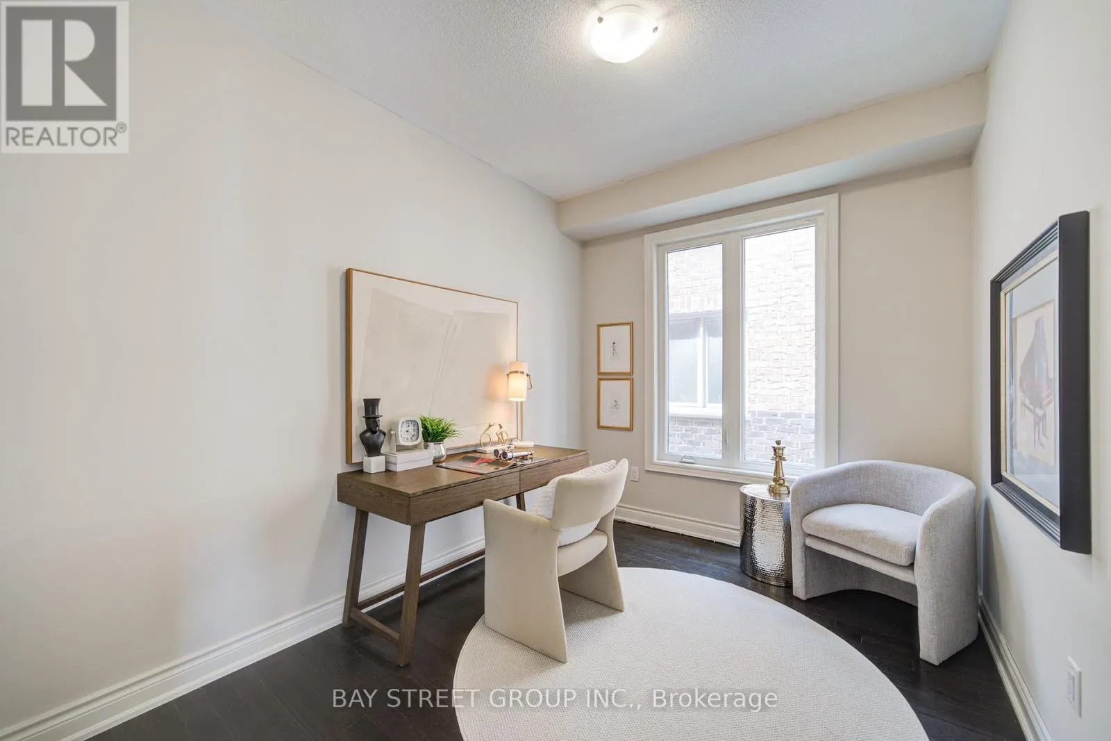 7 YARROW LANE