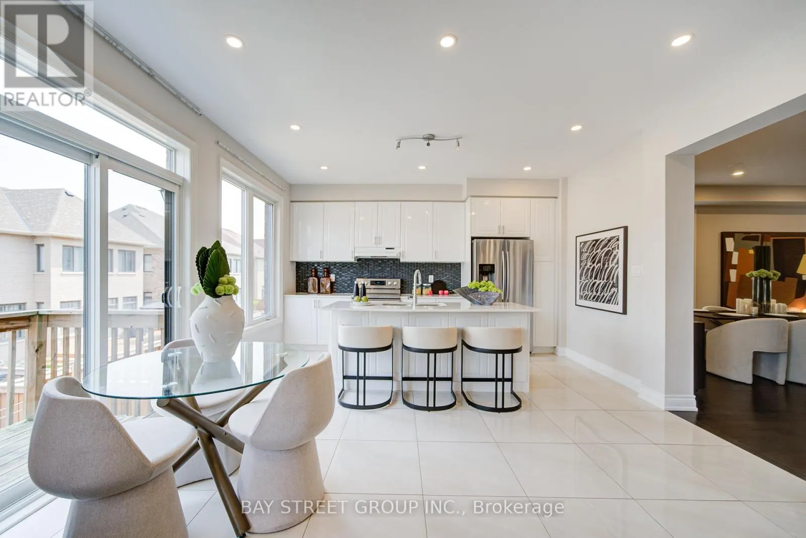 7 YARROW LANE