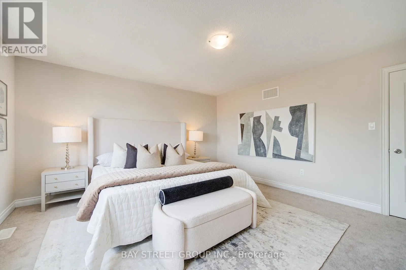 7 YARROW LANE