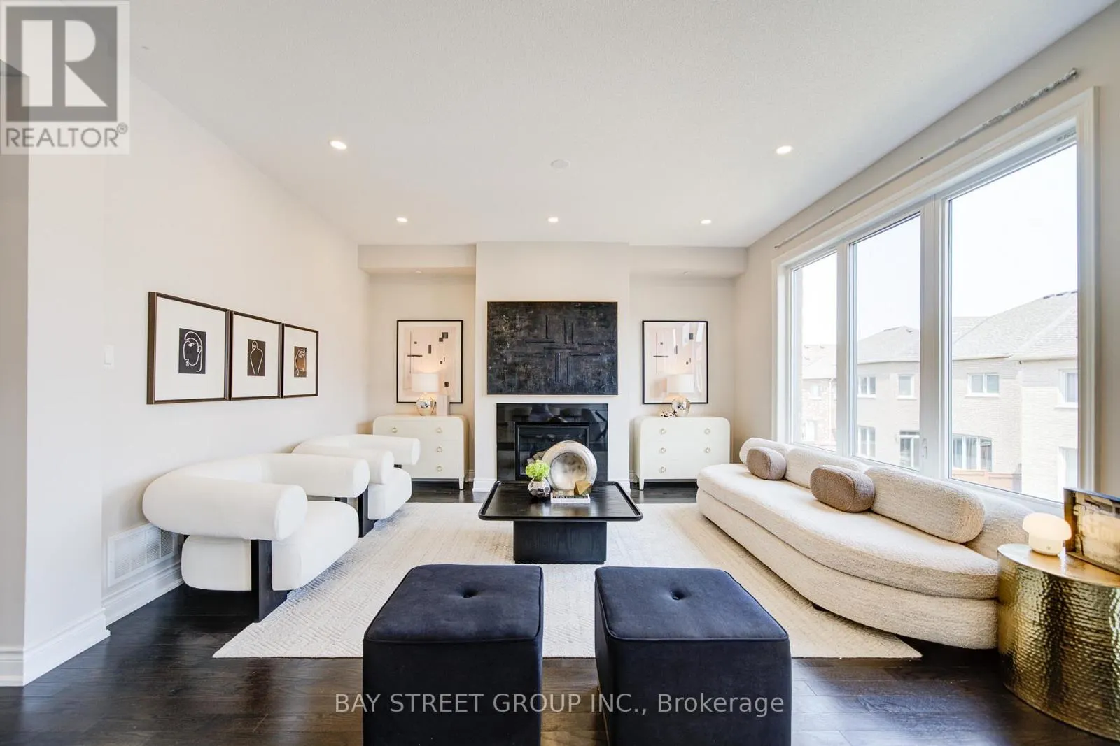 7 YARROW LANE