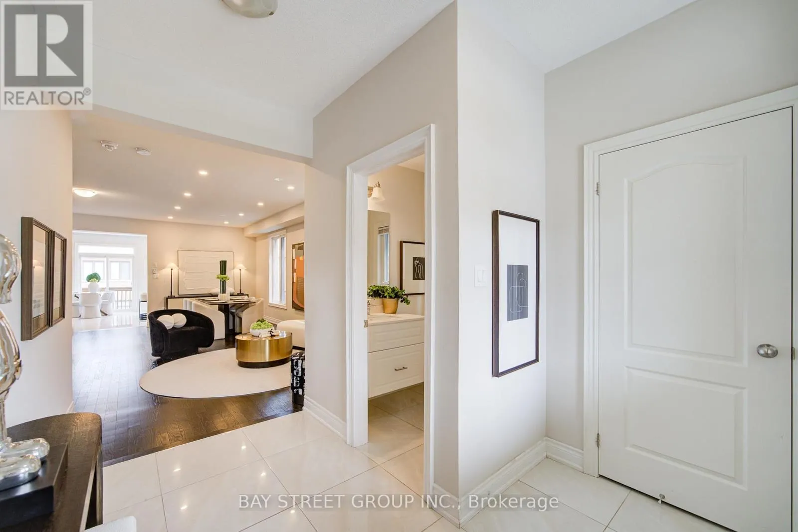 7 YARROW LANE