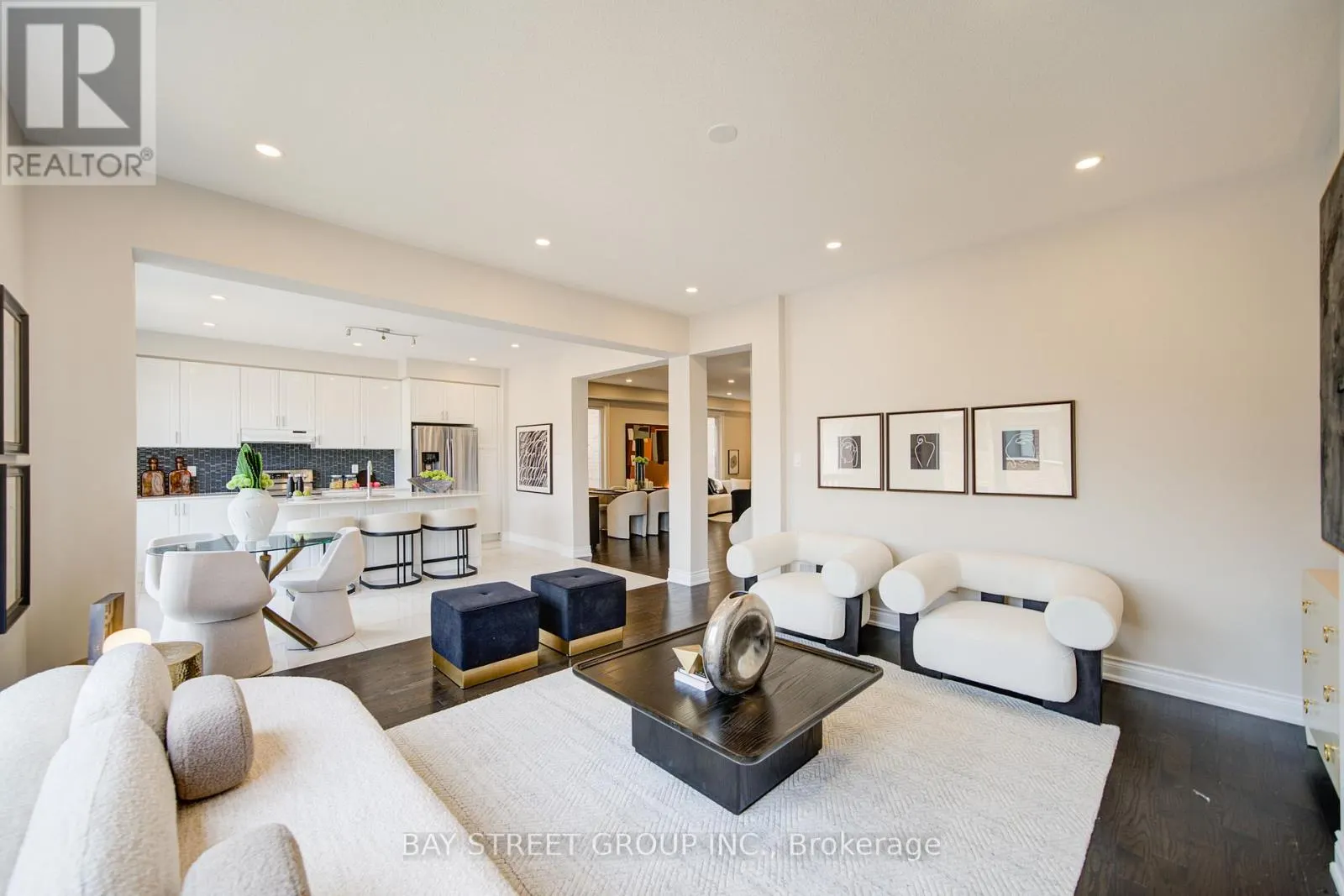 7 YARROW LANE