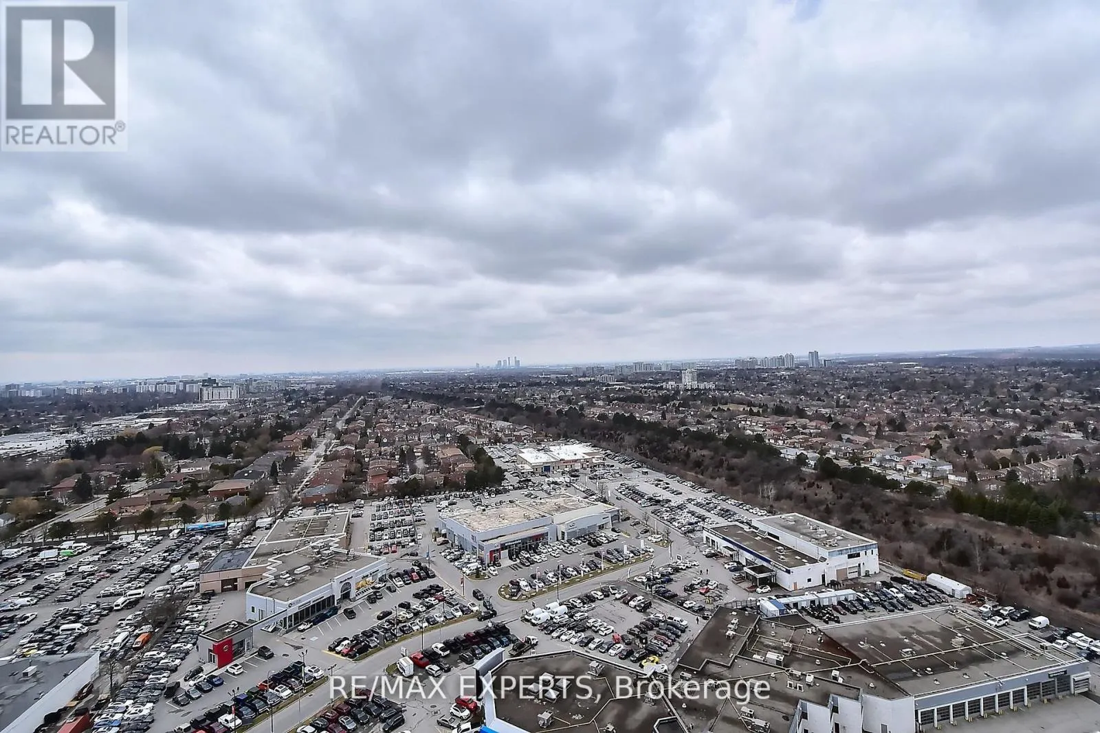 2433 - 7161 YONGE STREET