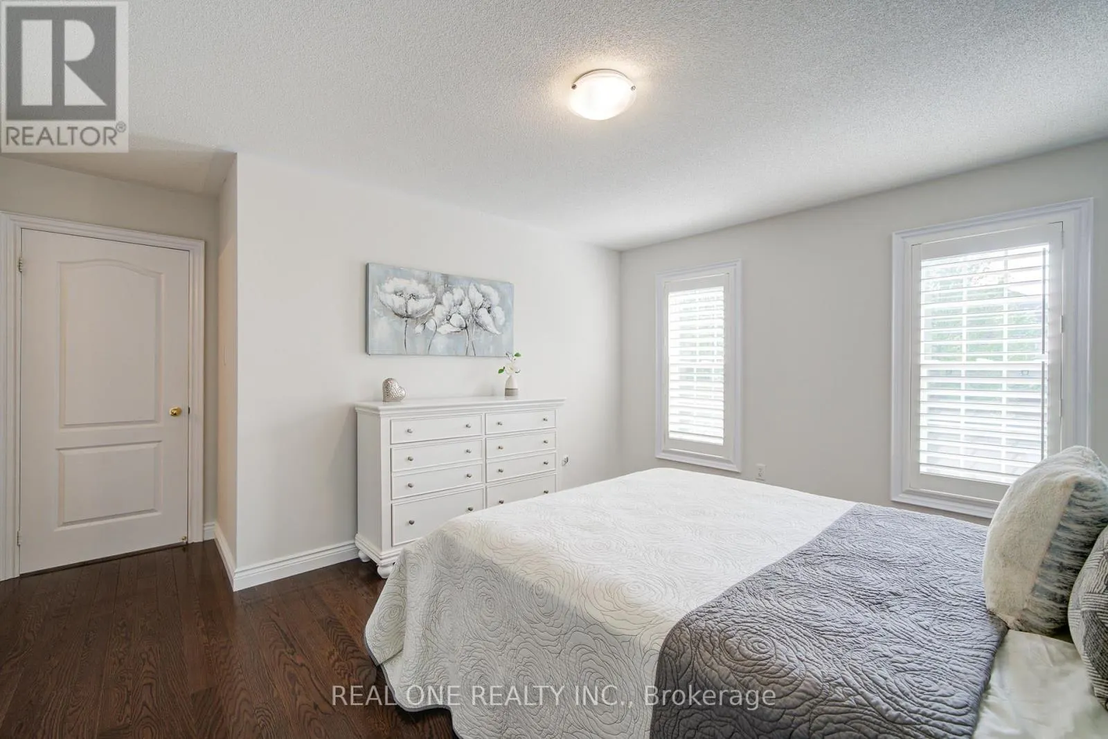 21 MORAINE RIDGE DRIVE