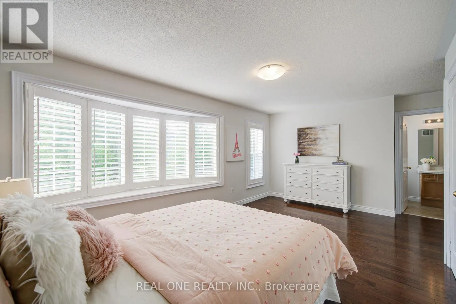 21 MORAINE RIDGE DRIVE