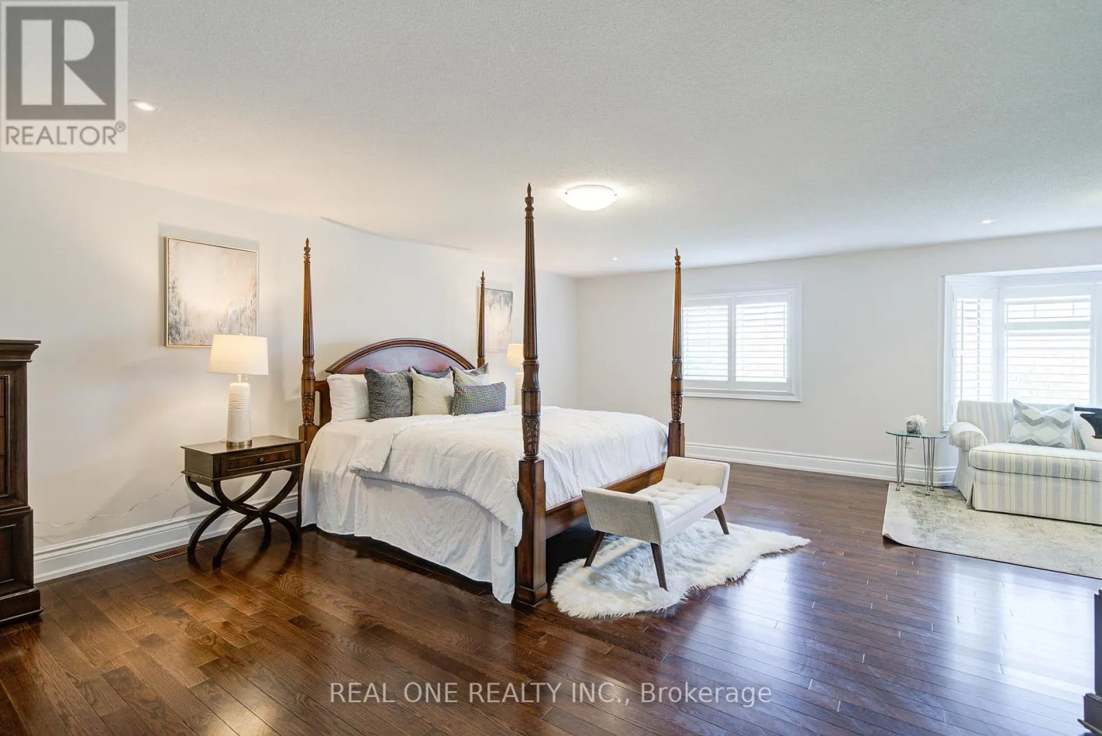 21 MORAINE RIDGE DRIVE