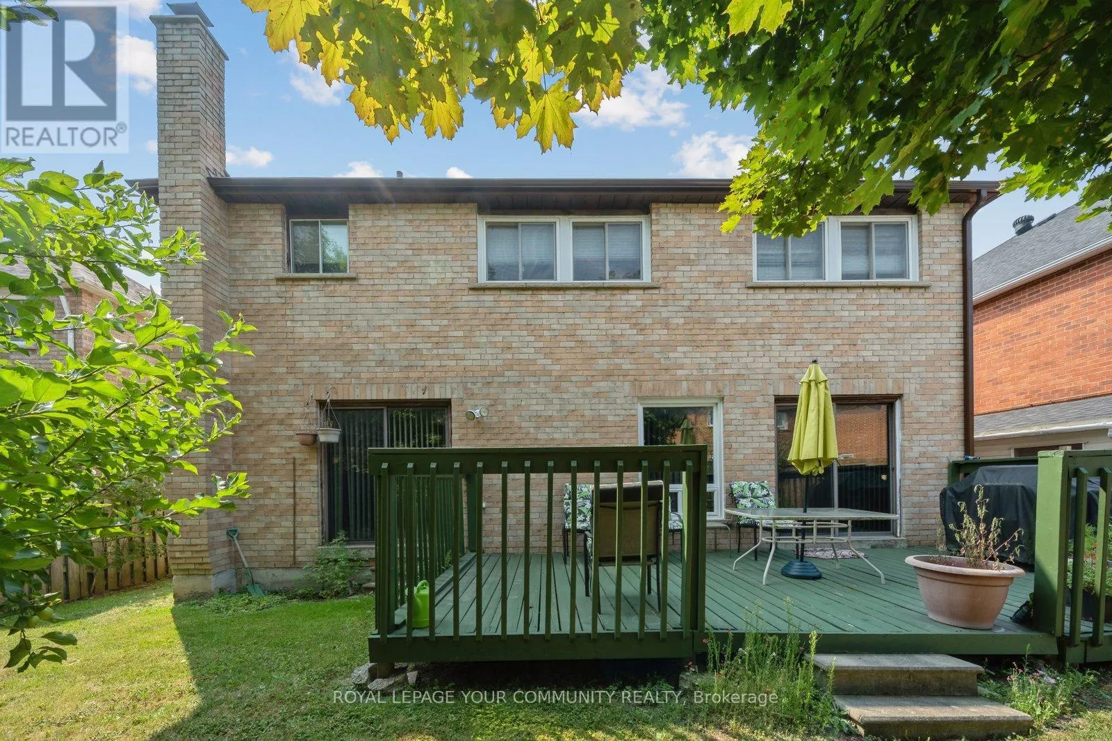 194 CARRINGTON DRIVE